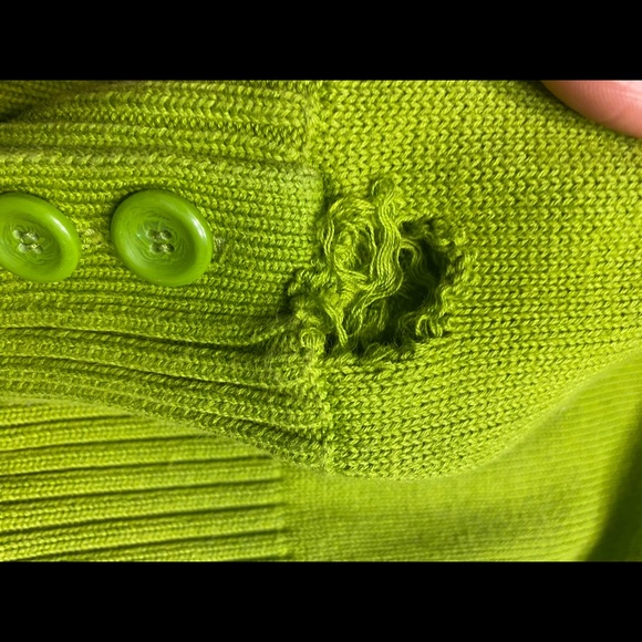 August Silk Sweater Size M Green Pull Over Turtleneck Buttons - Picture 6 of 8